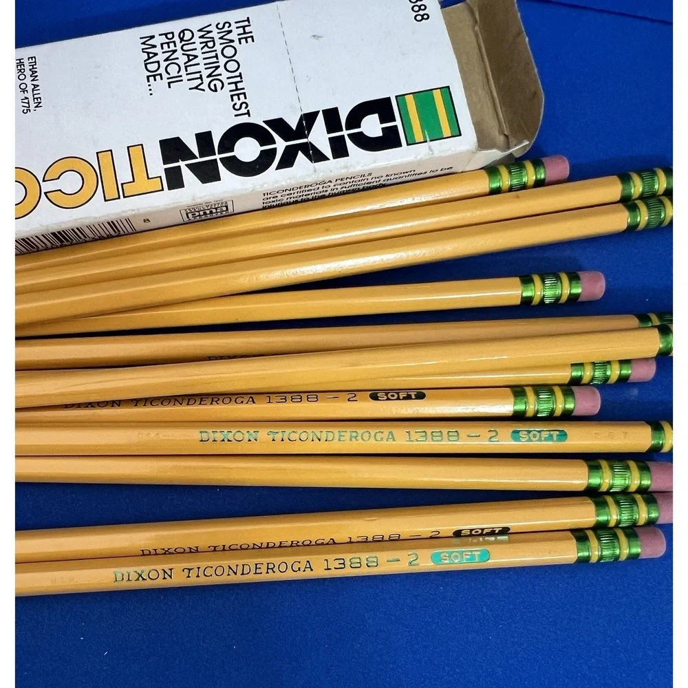 Vintage Dixon Ticonderoga No. 2 Soft 1388 Box Of 12‎ Pencils Unsharpened